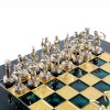 Шахматный набор "Лучники Античные войны" зеленая доска 28x28 см, фигуры золото-серебро