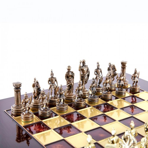Шахматный набор "Греко-Римский период" красная доска 28x28 см, фигуры золото-бронза