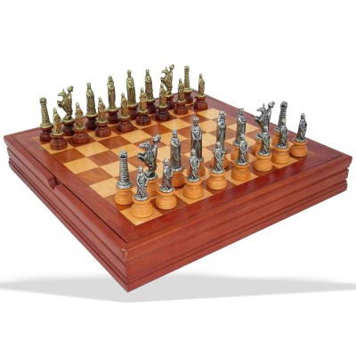 Шахматы "Средневековье — MEDIEVAL" Italfama доска 37x37 см. Шахматы "Средневековье — MEDIEVAL" Italfama доска 37x37 см.