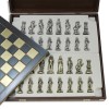 Шахматный набор "Отечественная война 1812 г." металлическая доска 38x38 см, фигуры золото-серебро 